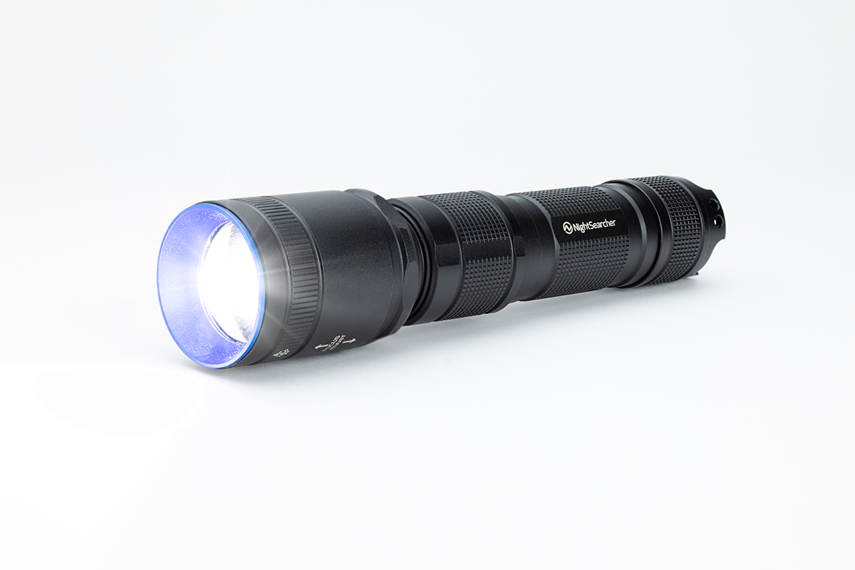Tracker 1000 | Leistungsstarke wiederaufladbare Taschenlampe mit 1000 Lumen