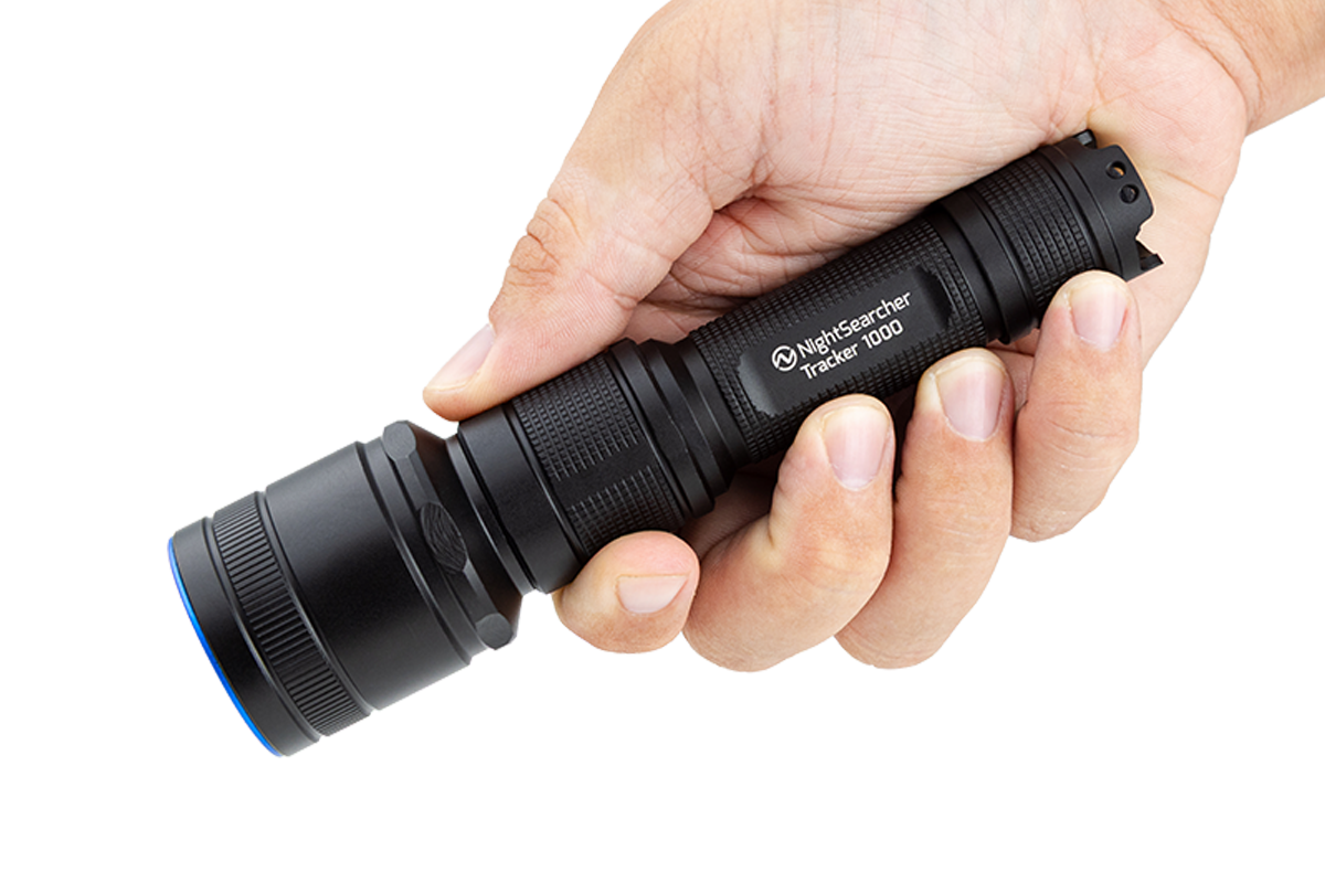 Tracker 1000 | Leistungsstarke wiederaufladbare Taschenlampe mit 1000 Lumen