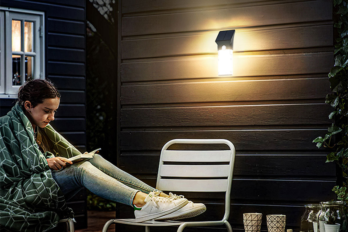 NexSun 2 in 1 | 1000 Lumens | Solar Wall light with Detachable Light
